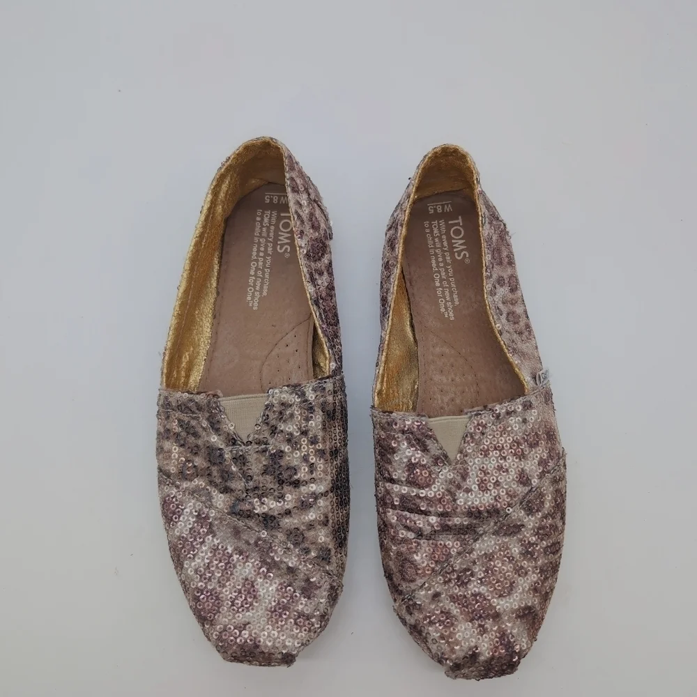 Tom's Sequins Leopard Loafers Sz 8.5